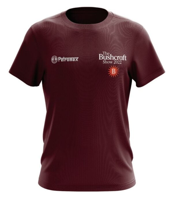 burgundy tshirt