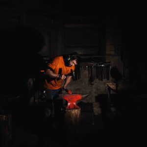 Thorn Wood Forge - The Jouney of a Knife
