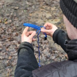 paracord bracelet